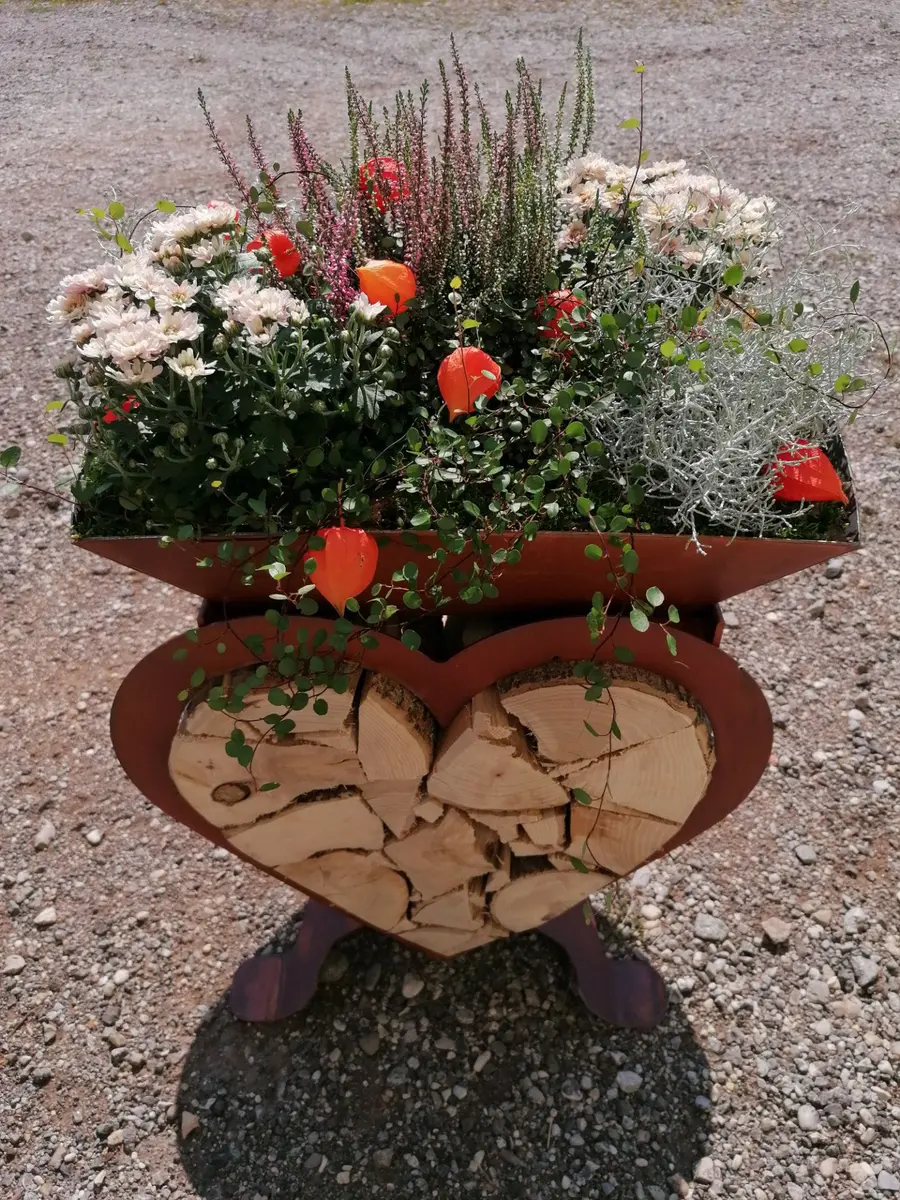 Blumenarrangement von Martinas Blumenwerkstatt, Beispiel 8
